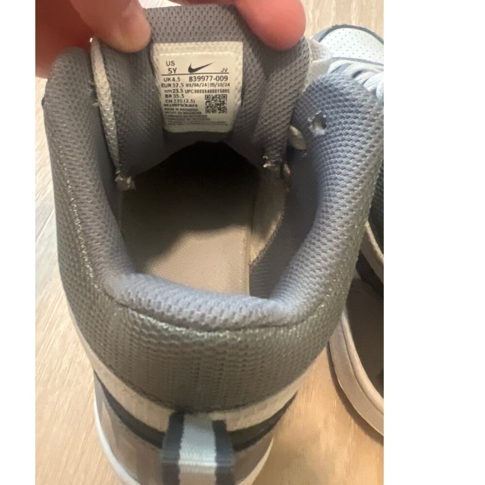 Nike Court Borough Mid Cool Grey Anthracite GS 839977-009 Size 5Y - Picture 5 of 7